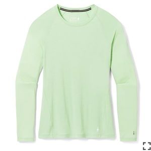 Smart Wool Women's Classic All-Season Merino Base Layer Long Sleeve size small